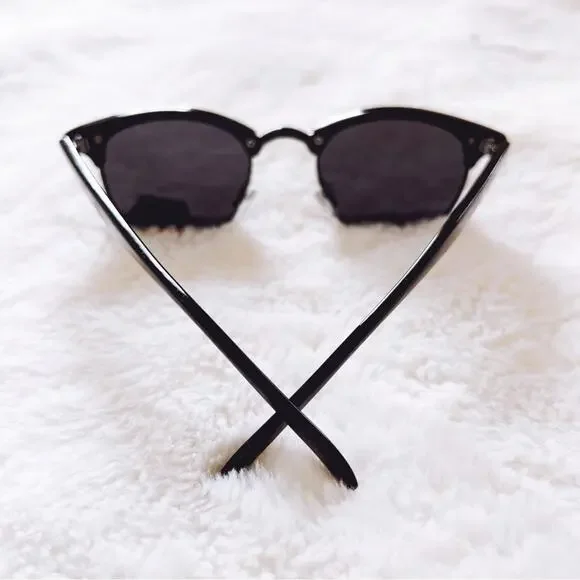 Thalia Black Sleek Modern Sunglasses - Picture 10 of 11